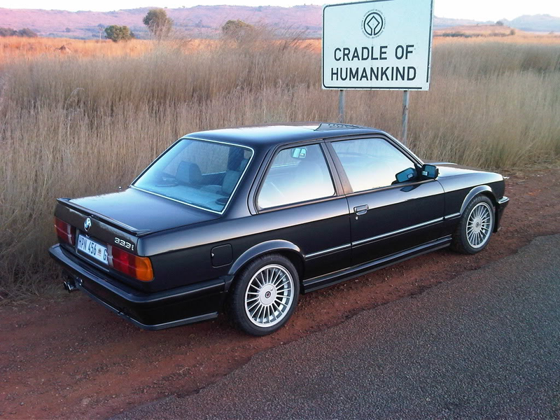 Illustration for article titled BMW 3 Series Part 2: The E30